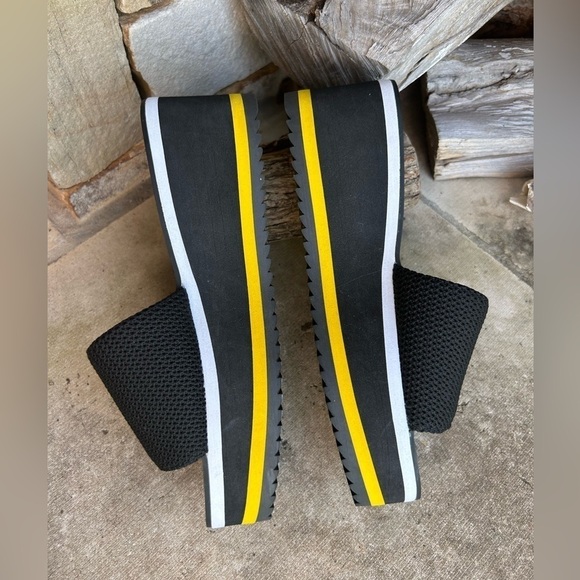 Call It Spring Macy’s Larelasien platform slip on sports sandals Sz-7.5   A - Picture 4 of 7